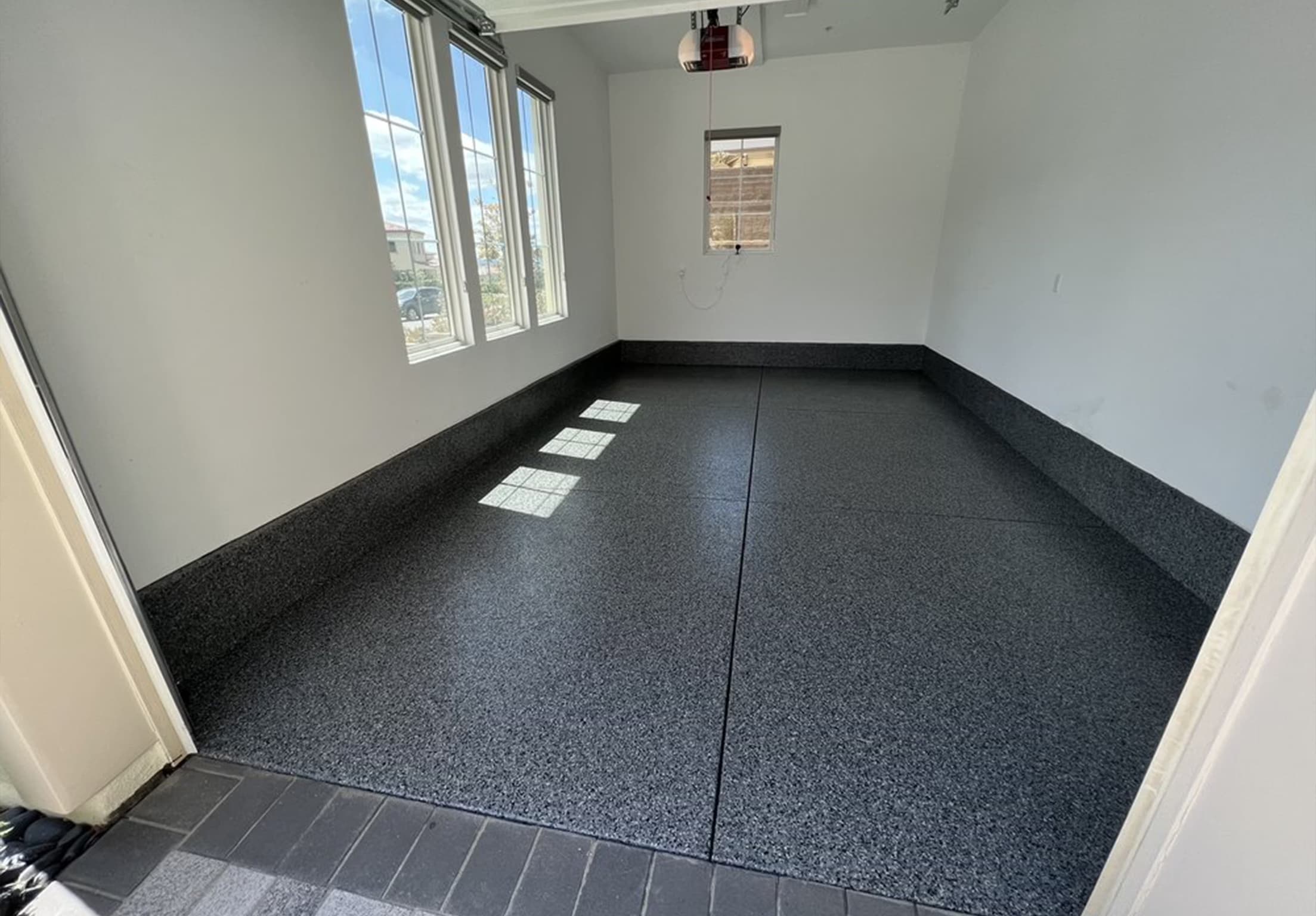 Single car garage floor coating Florida — full transformation